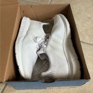 Adidas white Swift Run women’s shoes